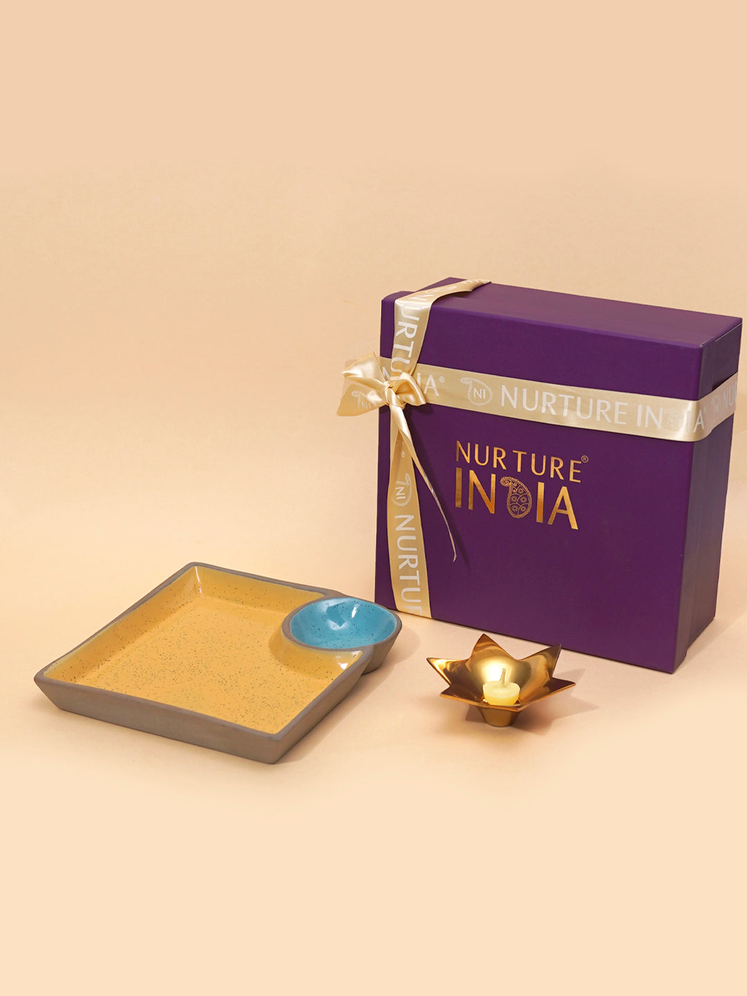 Medium Gift Box (Gifting Box Only)