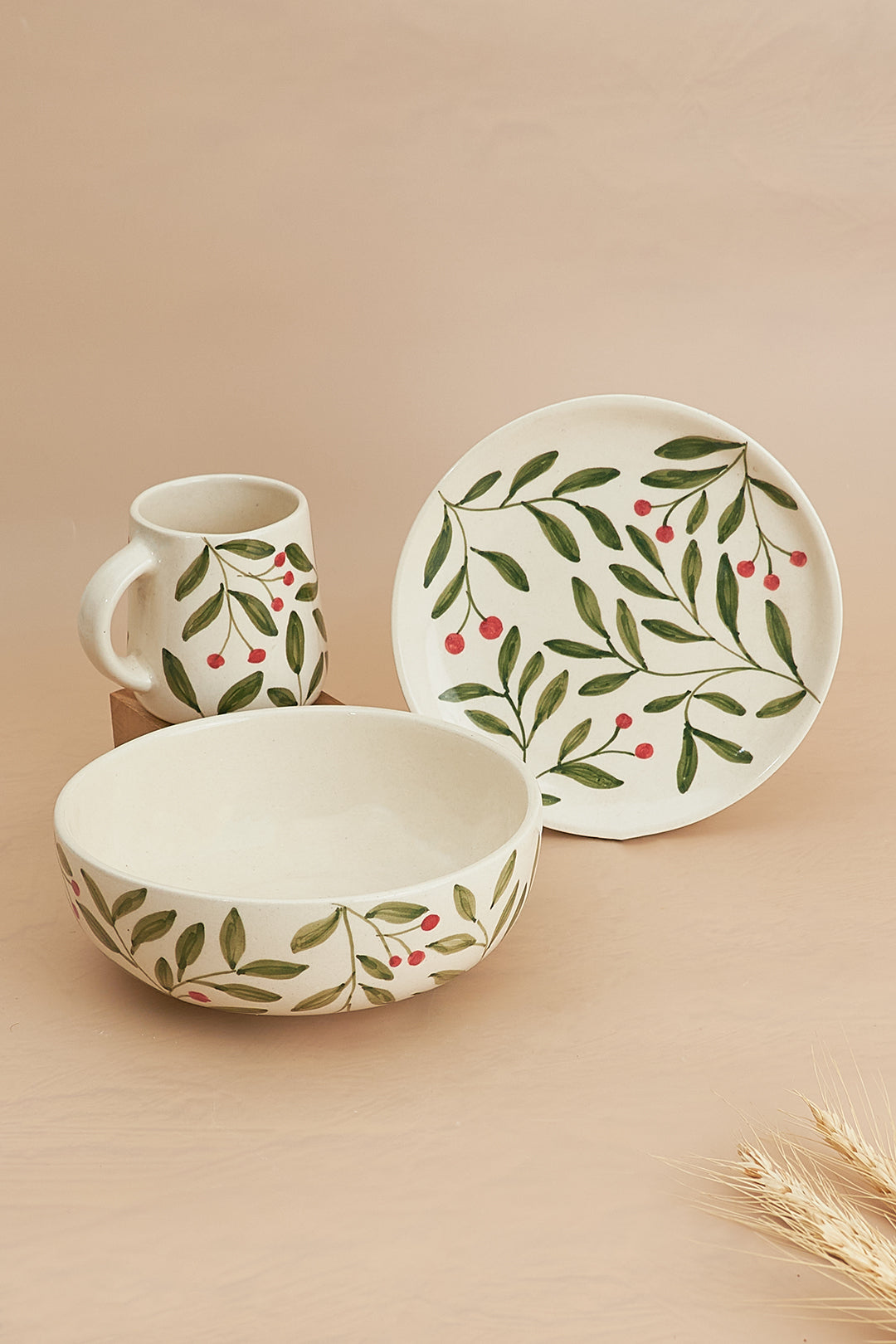 Olive Leaf Breakfast Set of 3