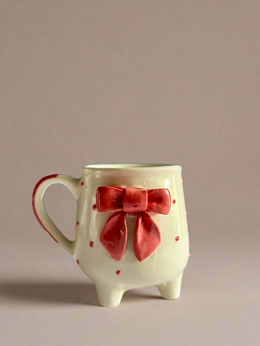 Dramatic Big Bow Mug - Red
