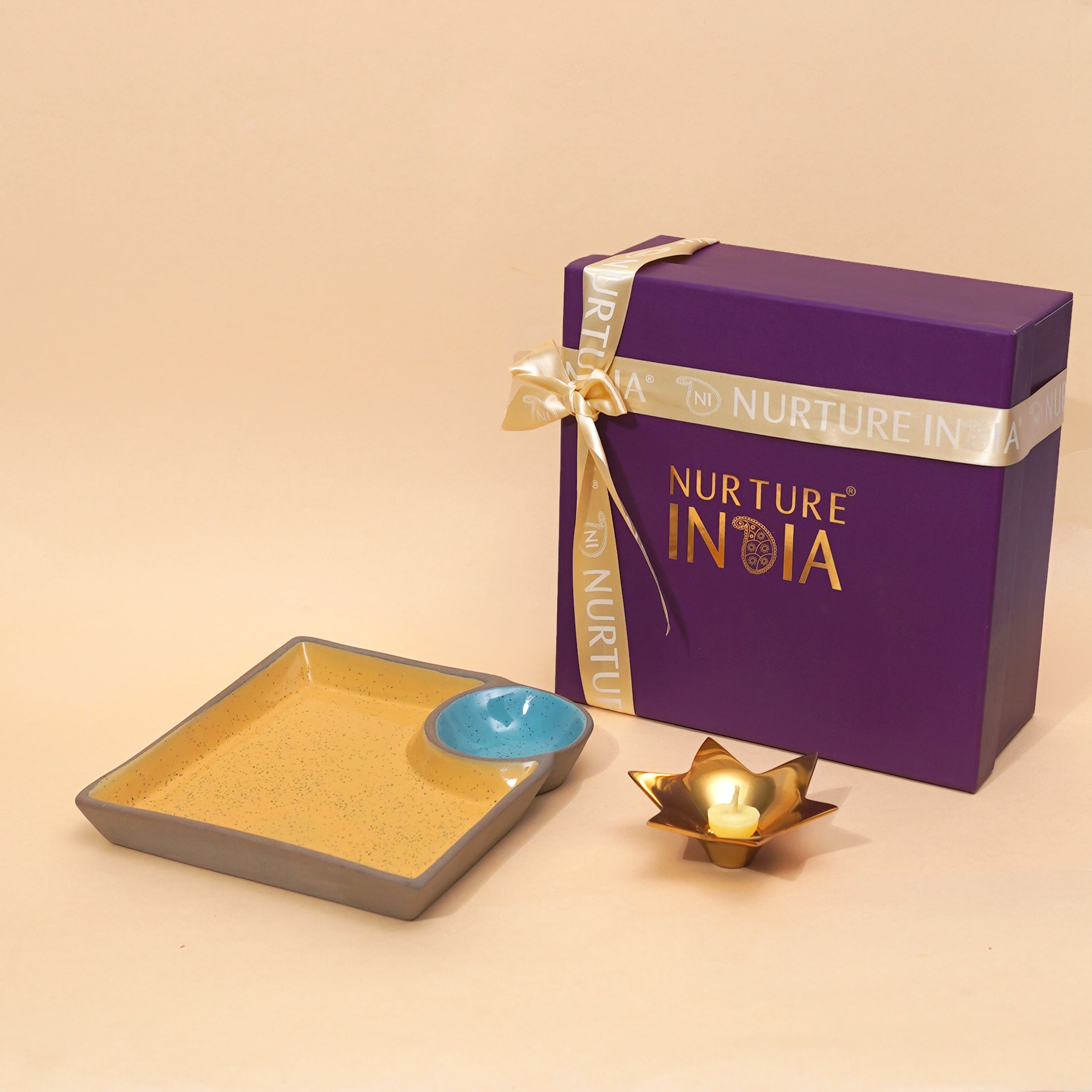 Chip Dip Platter & Diya Gift Box