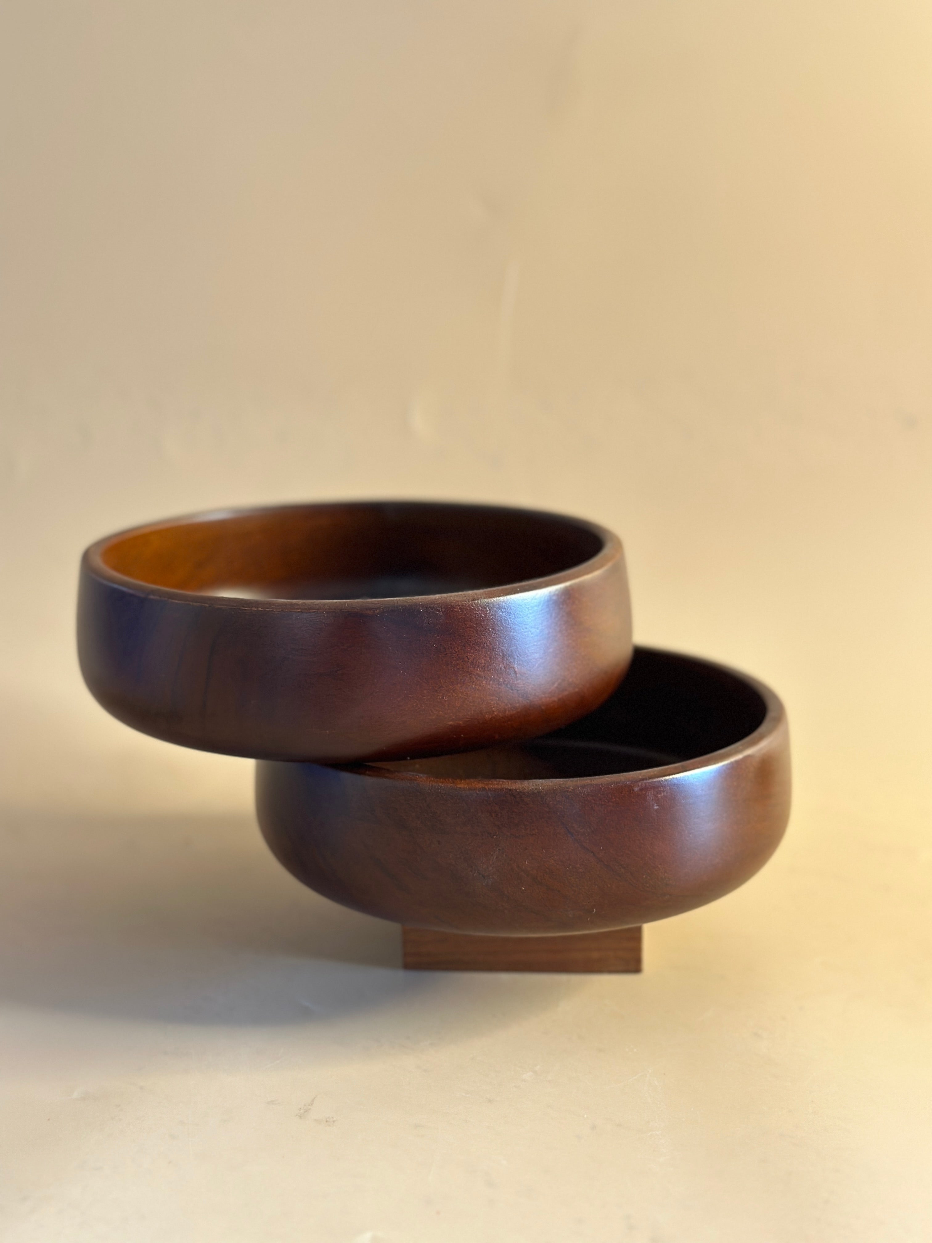 Wooden Salad Bowl Set of 2  (Rosewood)