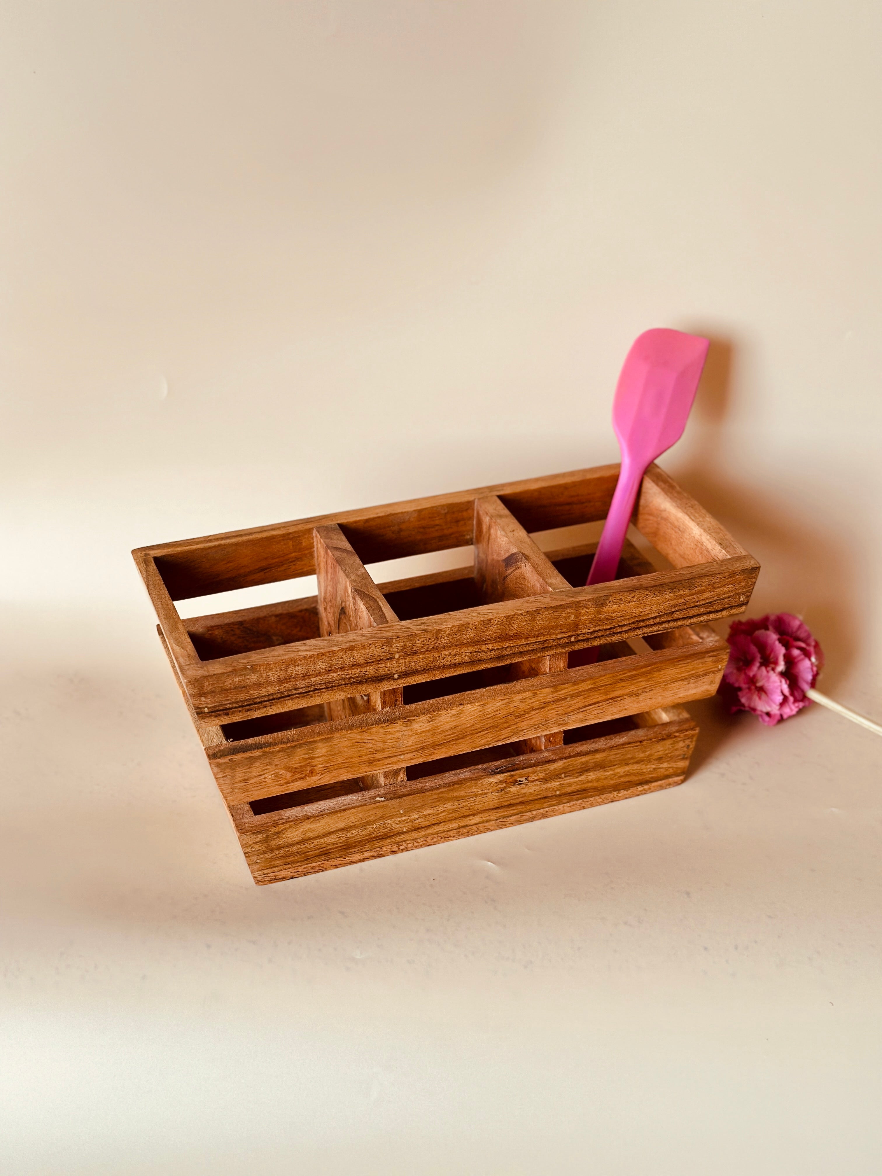 Wooden Jaali Cutlery Holder