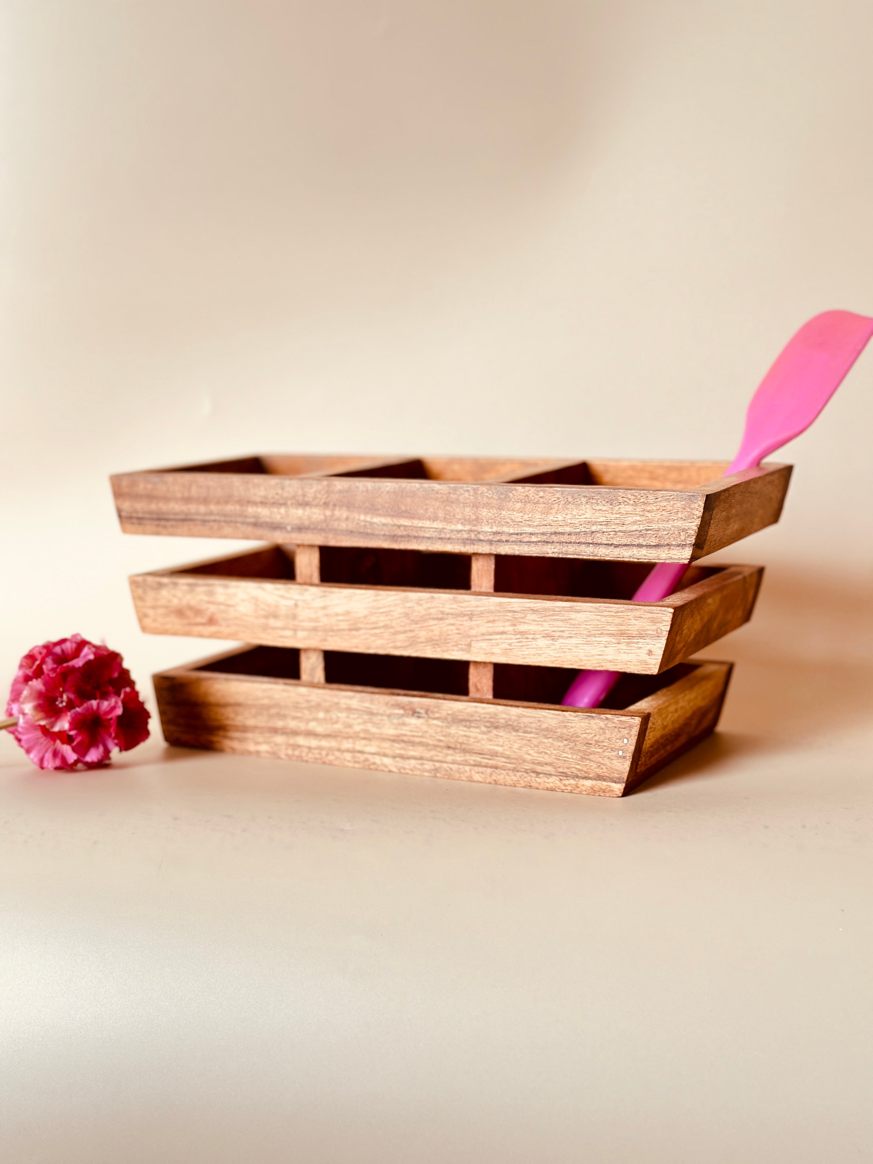 Wooden Jaali Cutlery Holder