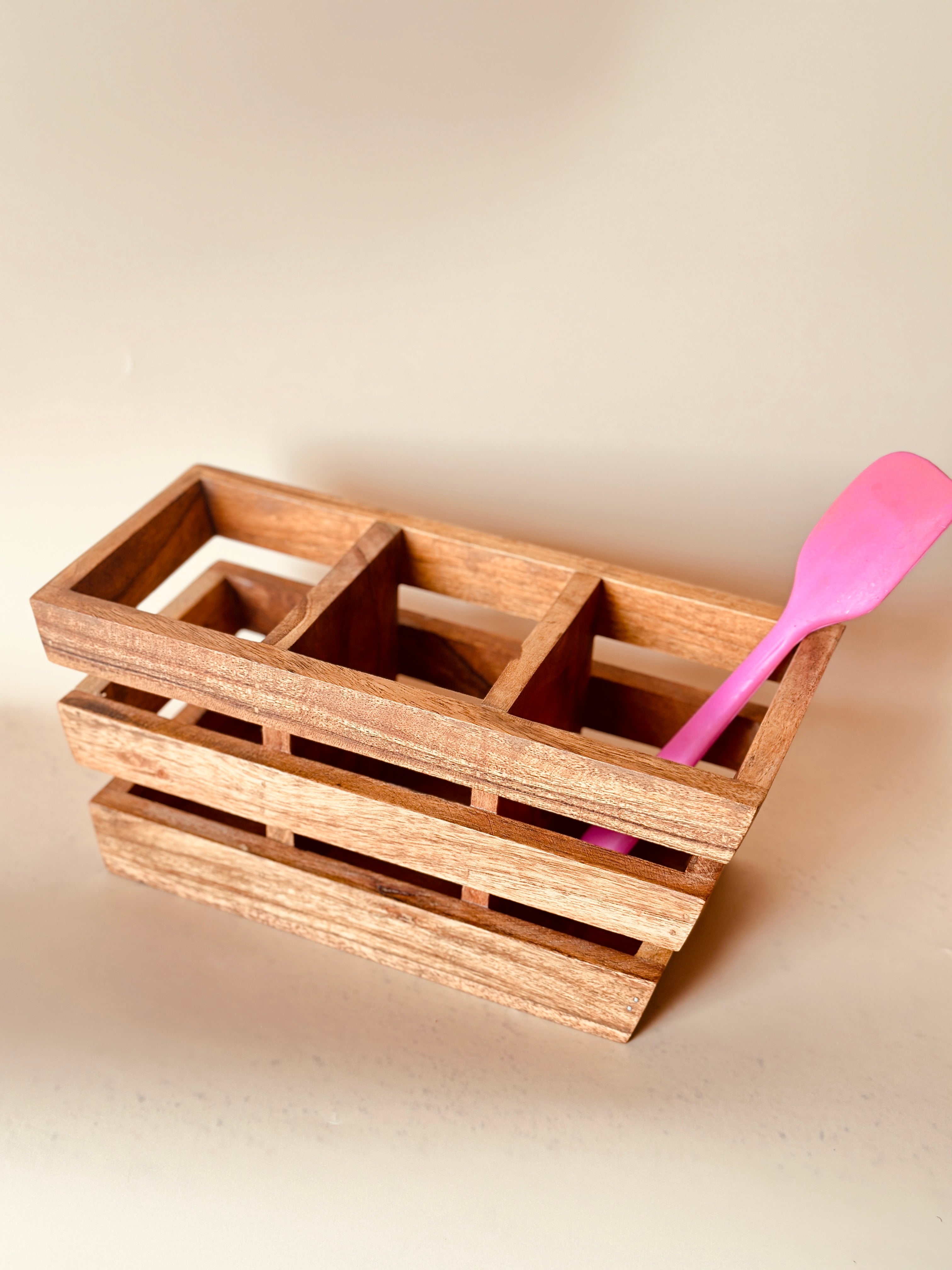 Wooden Jaali Cutlery Holder