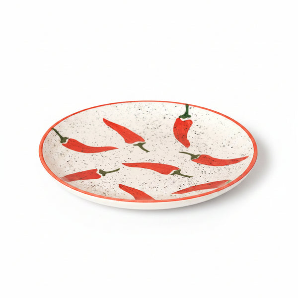 Keep It Spicy ceramic dinner plate decorated with an eye-catching food-themed print.5