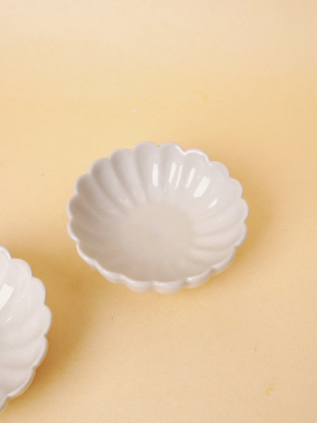 Pearl White Small Bowls
