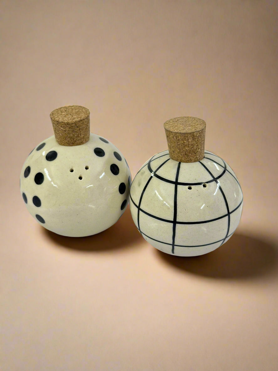Black Artwork Salt & Pepper Shaker