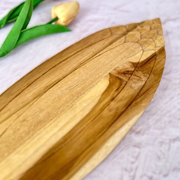 Carved Edge Platter - Leaf Shaped Serving Dish - Nurture India