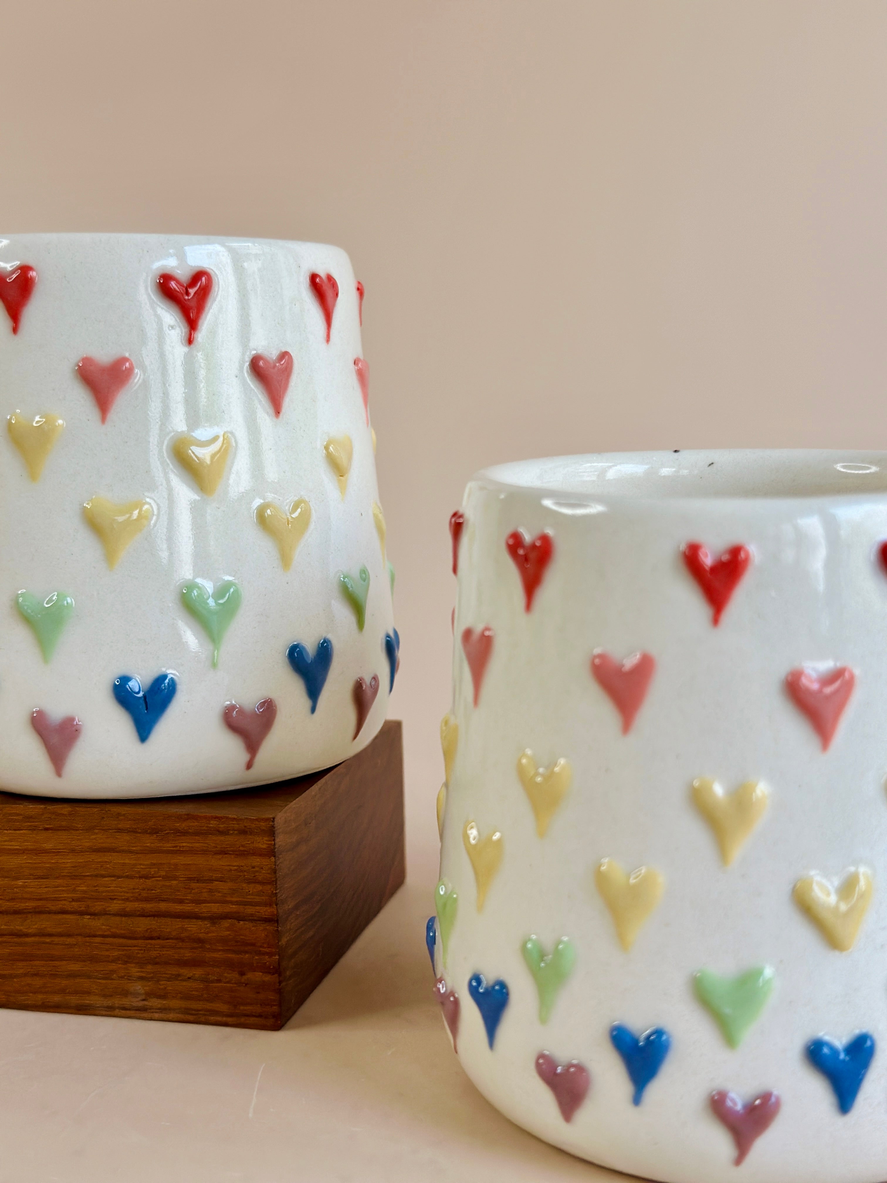 love embossed mug set