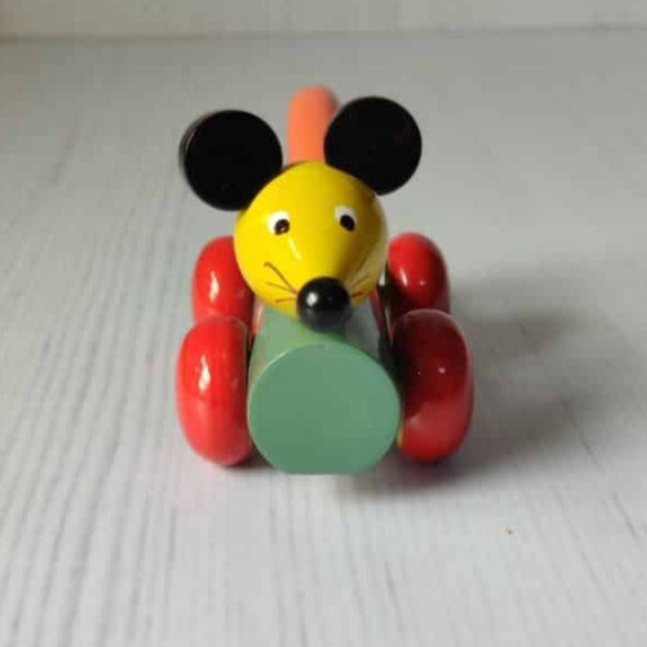Wooden Mouse Pulling Toy